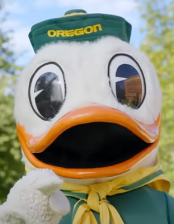 The University of Oregon Duck pointing forward on UO campus