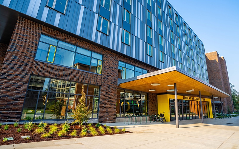 Photo of University of Oregon Welcome Center in Unthank Hall